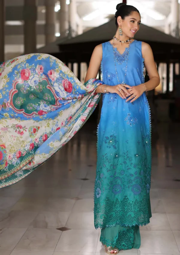 NOOR BY SAADIA ASAD LUXURY CHIKANKARI