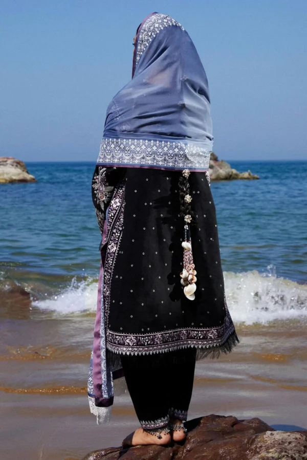 ZARA SHAHJAHAN - Image 2