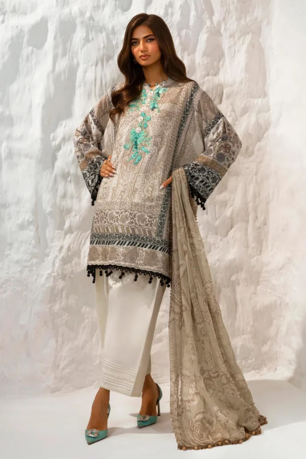 SANA SAFINAZ