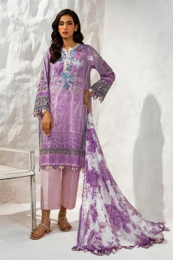SANA SAFINAZ
